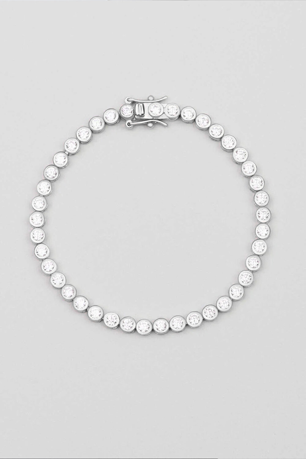 So CHIC Facebook ad: En Trend Su Yolları So CHIC'te!