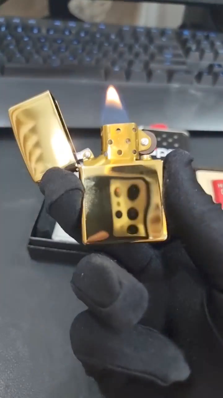 Zippo ZIPPO cổ USA VIP 9282 Facebook ad: Tài sản giá trị nhất của cuộc đời…