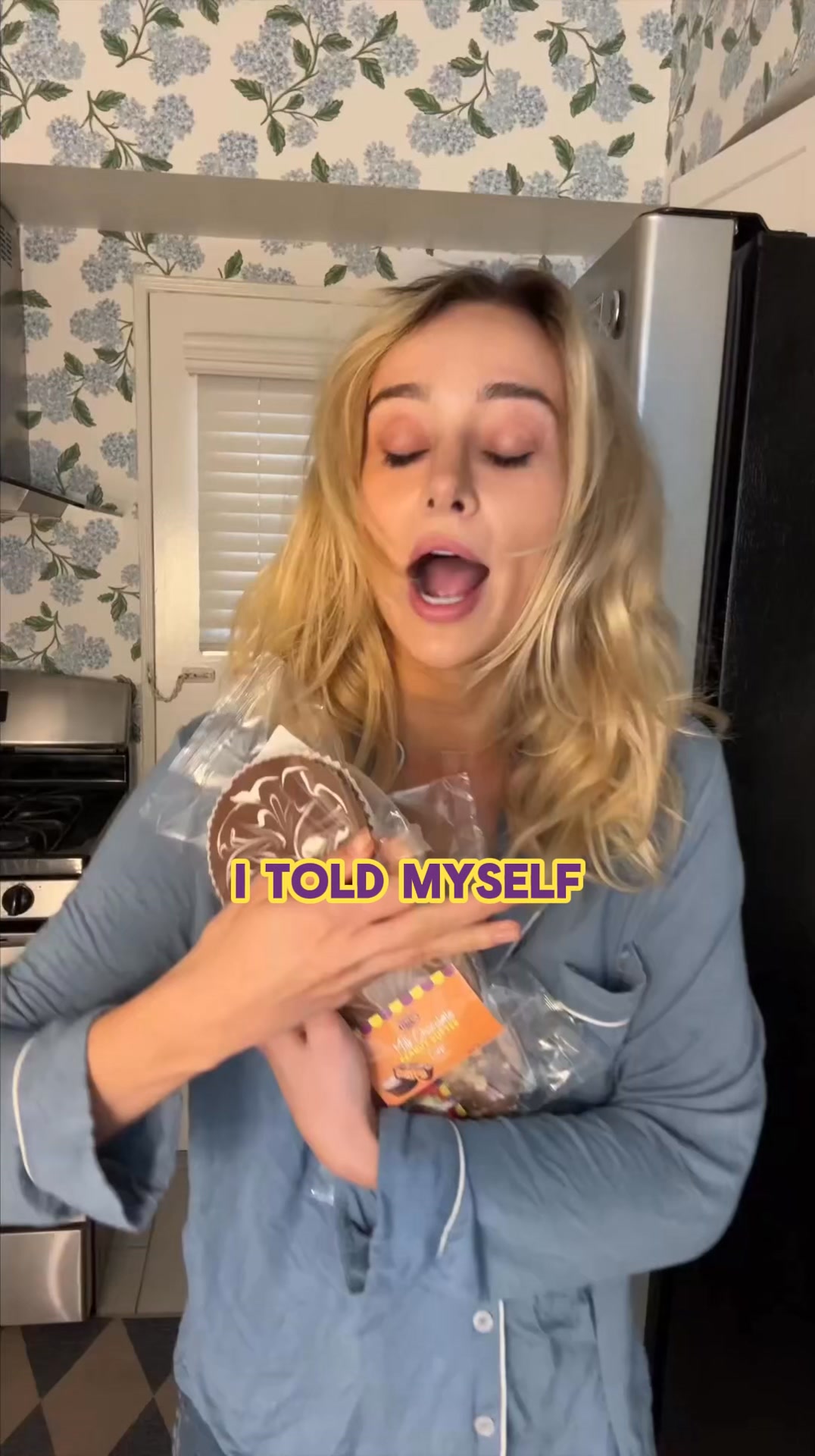 BulkCandyStore.com Facebook ad from Jan 7, 2026