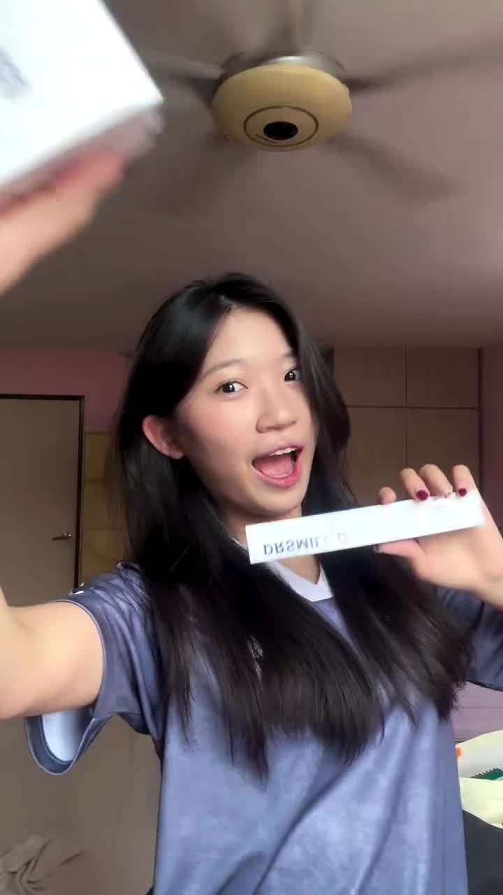 Dr Smile Whitening Facebook ad: 全马3500+真实5 好评 50家PHARMACY 售卖，牙医推荐品