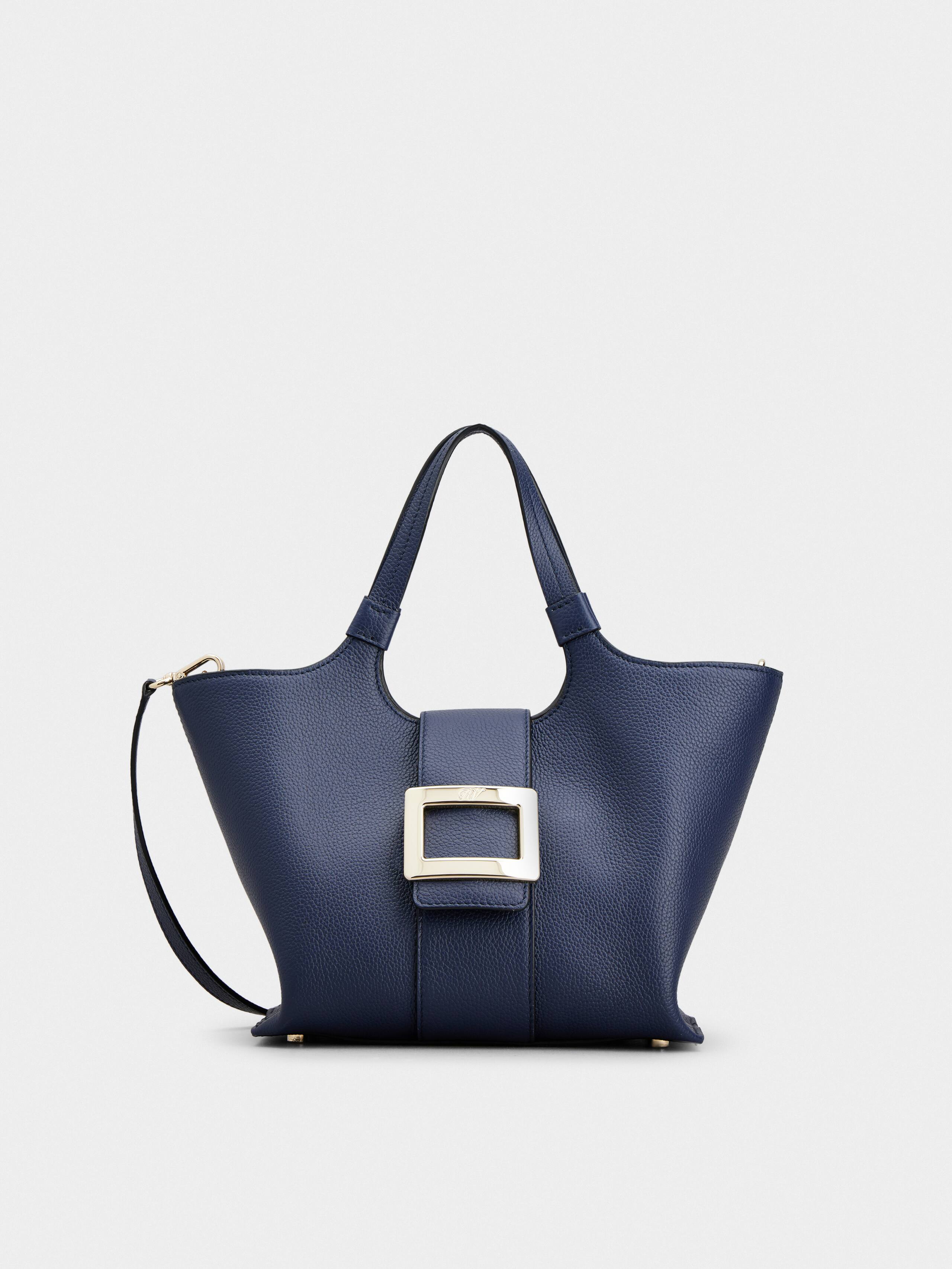Roger Vivier Facebook ad