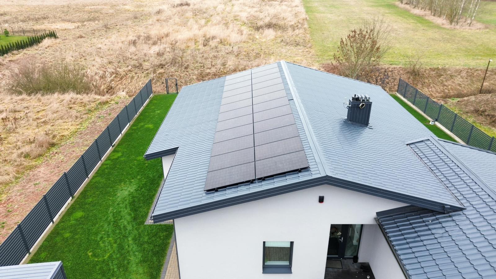 Soliux - Saulės elektrinės Jums Facebook ad: Jūs taip pat galite turėti savo saulės elektrinę. Leiskite…