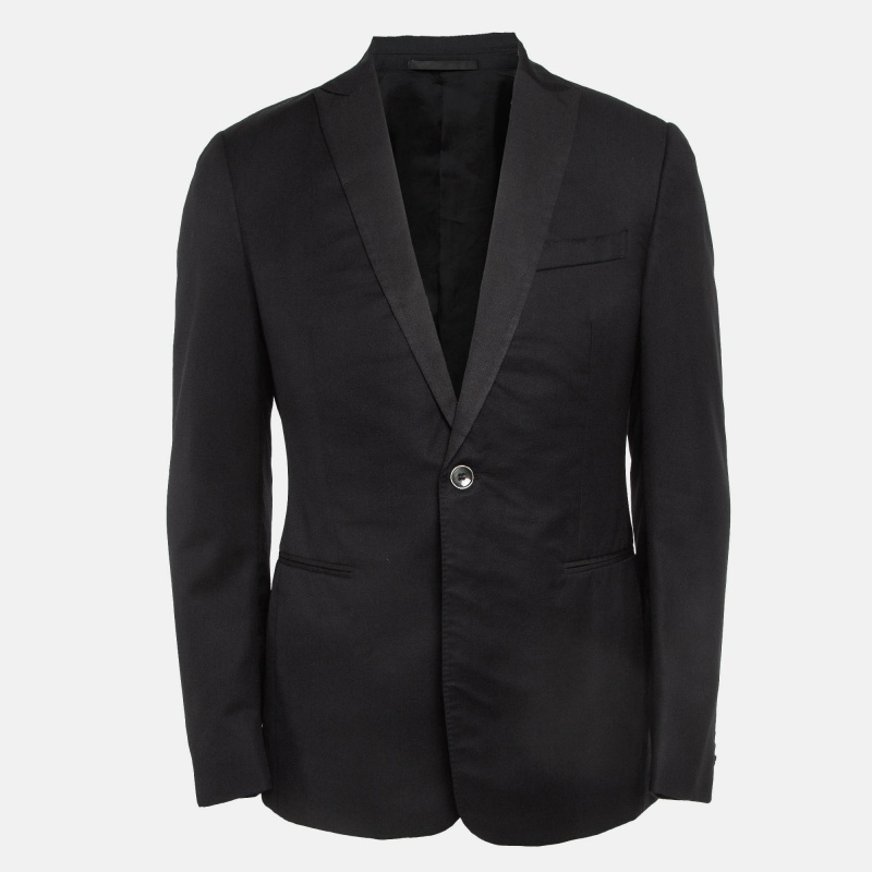 The Luxury Closet Facebook ad