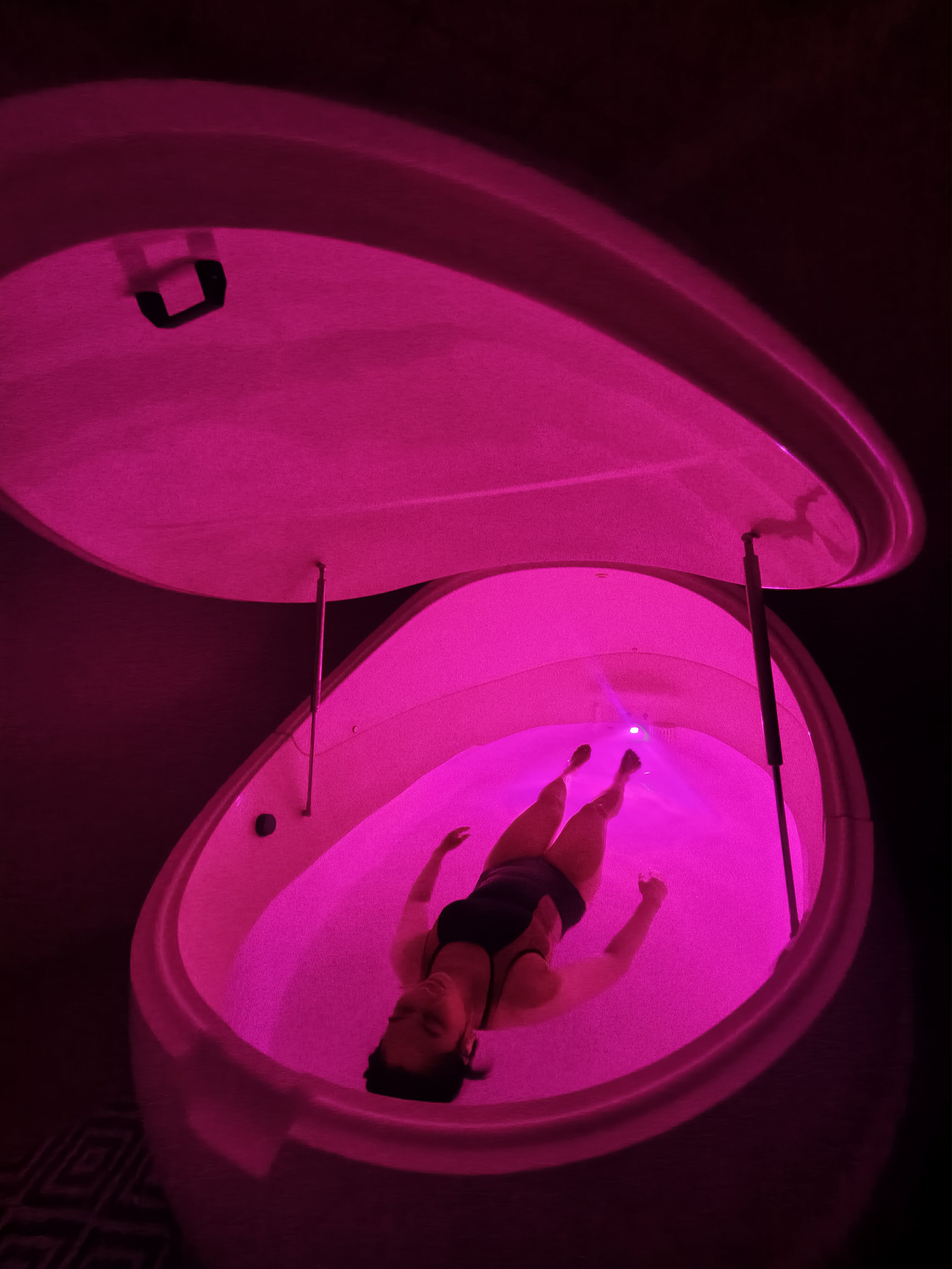 Floatscape Wellness Spa Facebook ad: Unplug. Reset. Float.