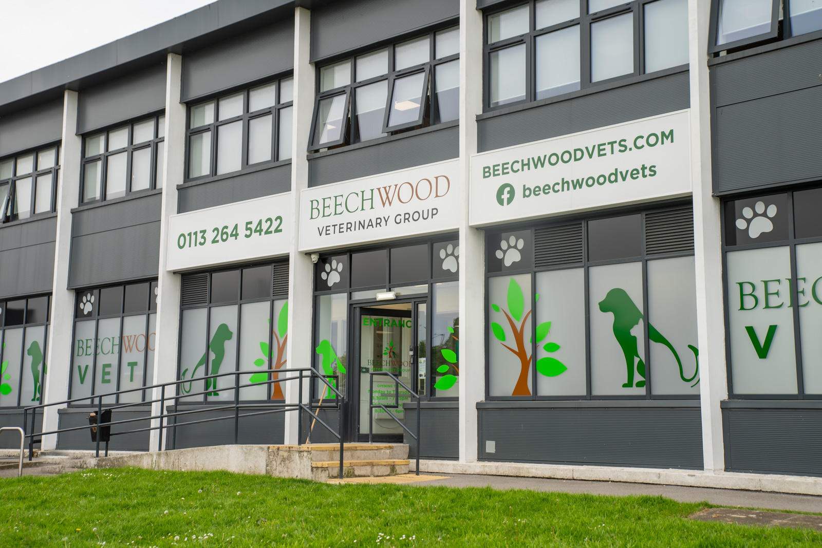 Beechwood Vets Leeds Facebook ad: Big Savings on Preventative Healthcare at Beechwood Vets!