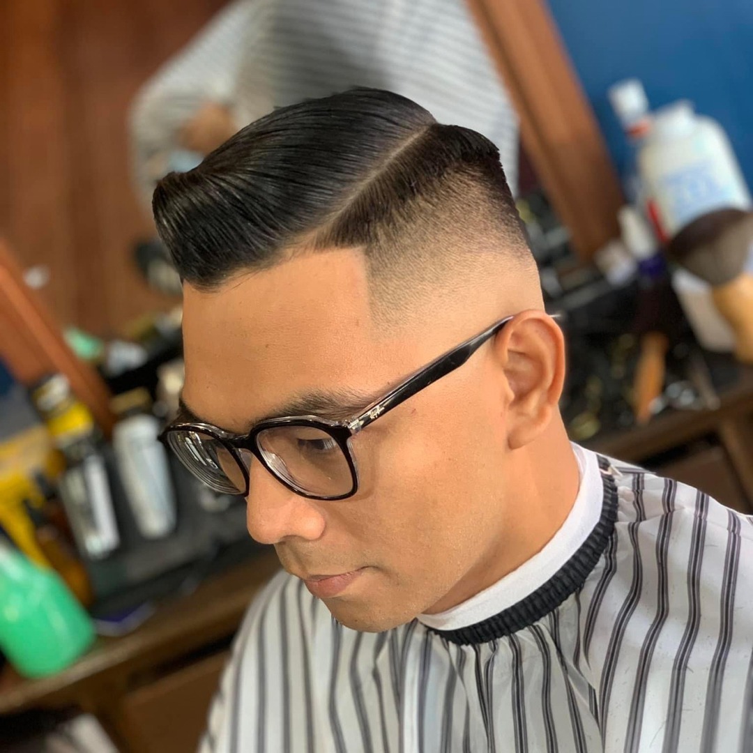 Pablings Barbershop Tabing Ilog - Marilao Facebook ad: Step into style and confidence.