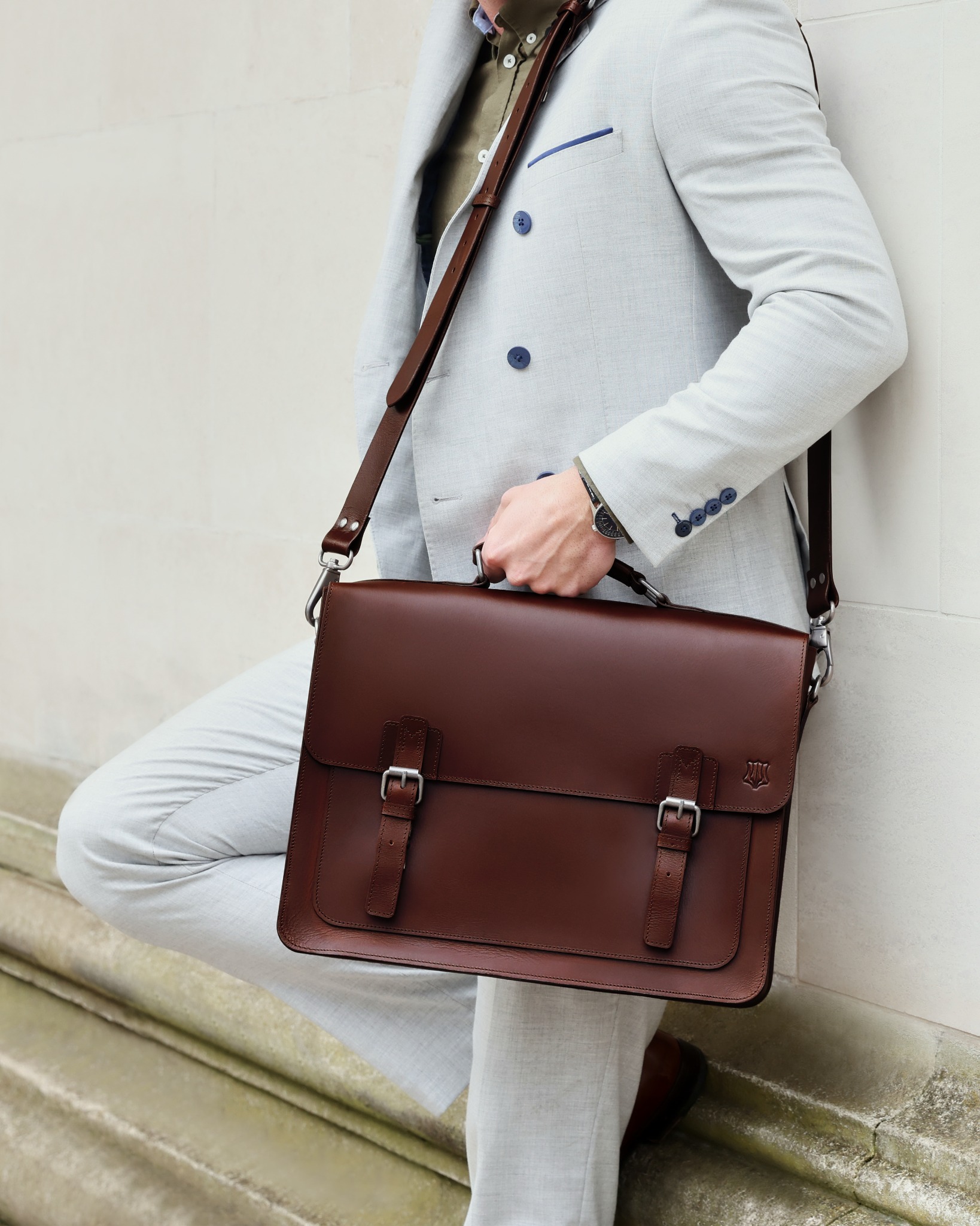 The Real Leather Company Facebook ad: Work Bags for The Discerning Professional