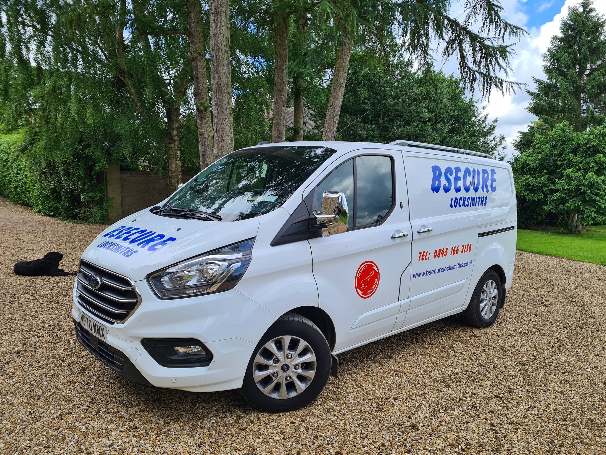 Bsecure Locksmiths of Stamford Facebook ad: Local Locksmiths
