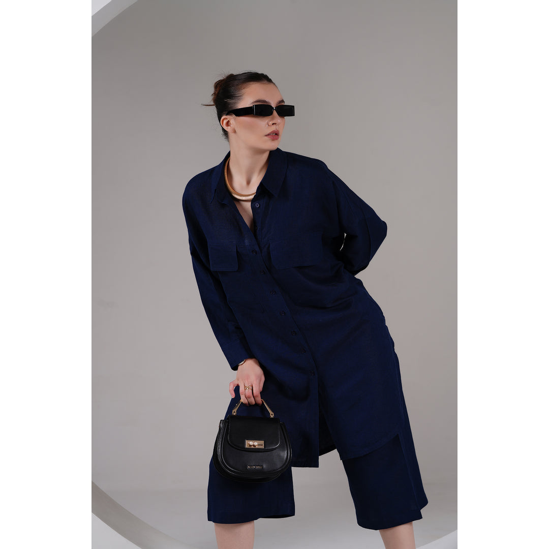 Suitaga Facebook ad: Effortless elegance, now on sale