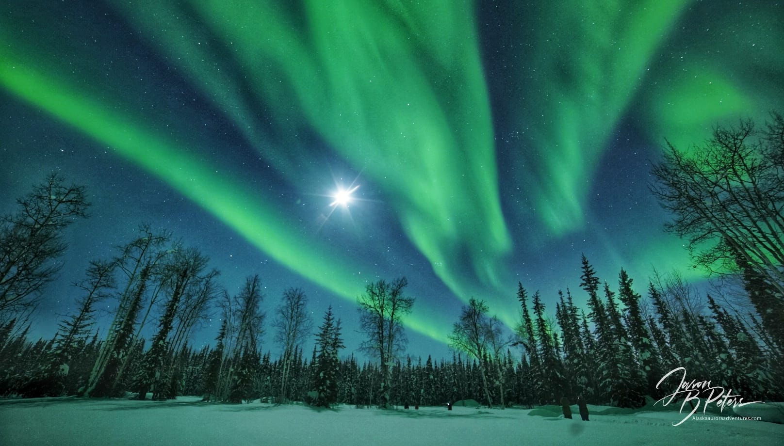 Alaska Aurora Lodge Facebook ad