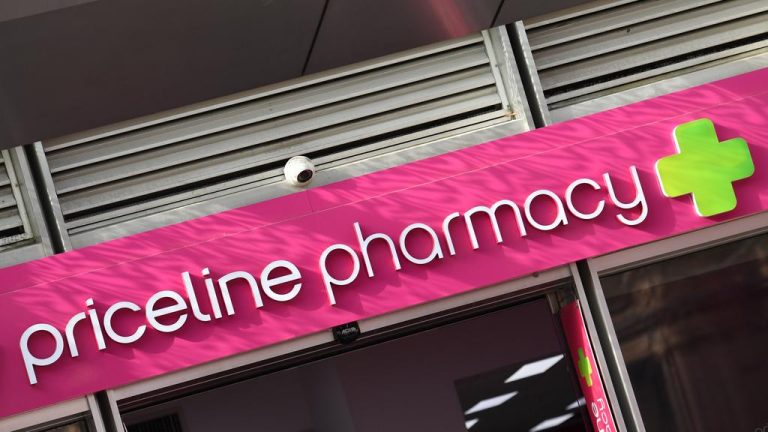 realcommercial.com.au Facebook ad: Dozens of pharmacies face collapse as Wesfarmers walks…