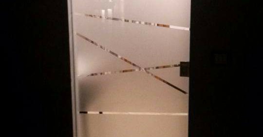 Vetreria Callalta snc Facebook ad: Prodotti Vetreria Callalta: Tavoli…