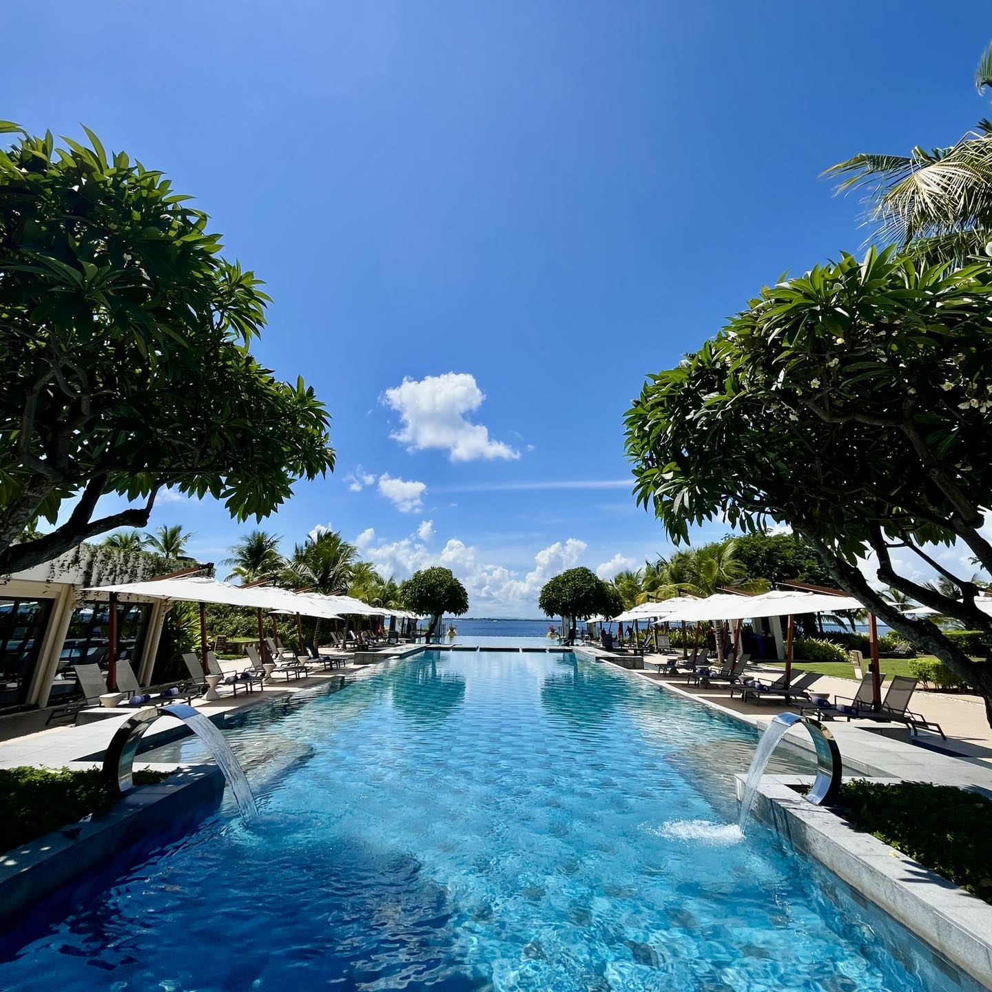 Crimson Resort and Spa Mactan Facebook ad