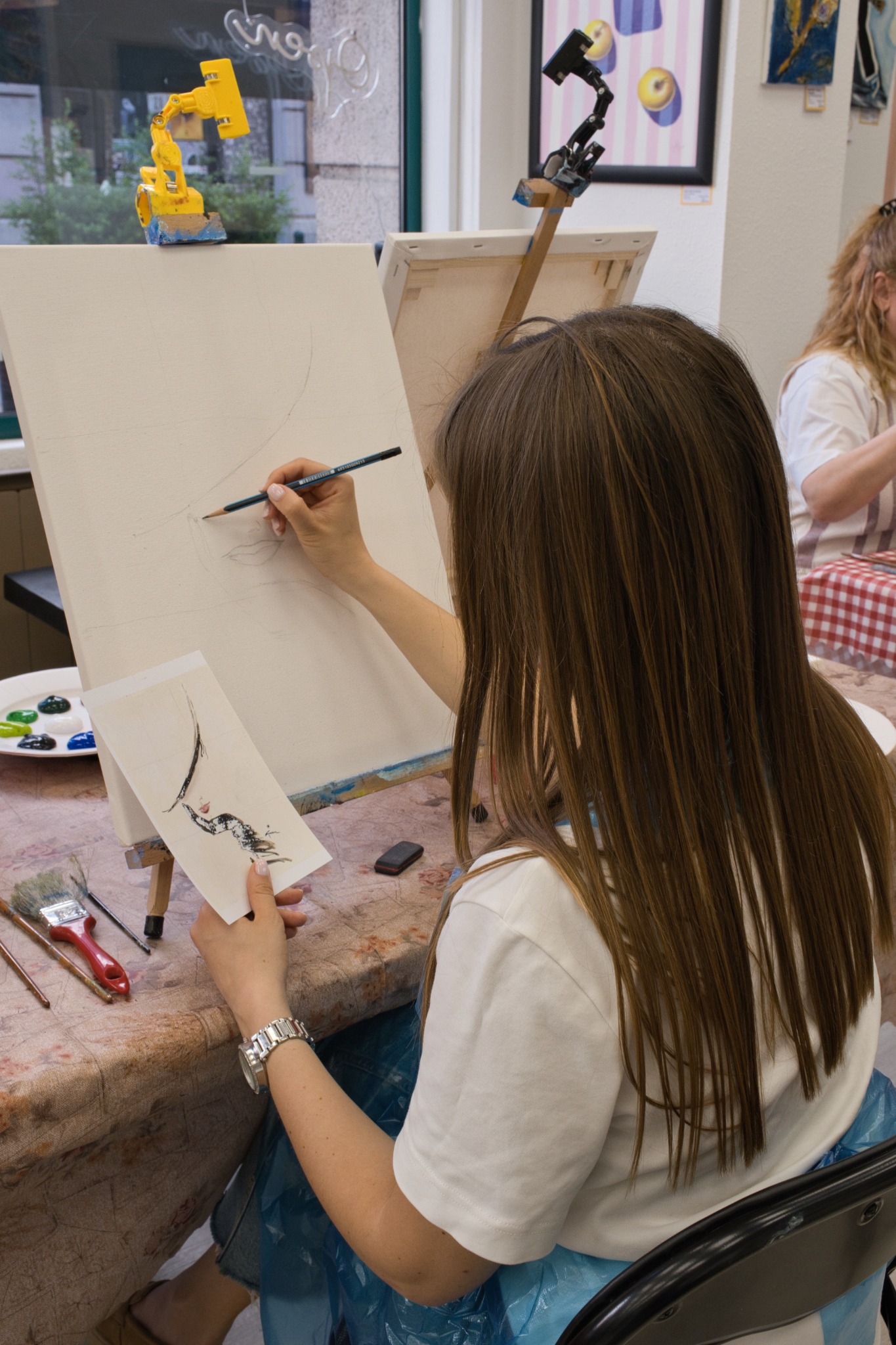 Golden Duck Gallery&Art Space Facebook ad: English-Friendly Art Workshops All Summer