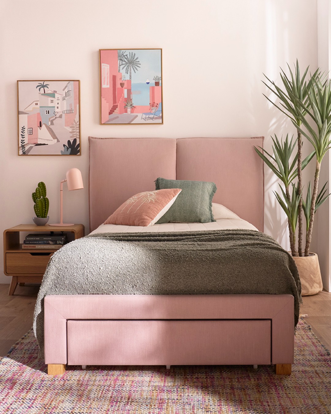 Fantastic Furniture Facebook ad