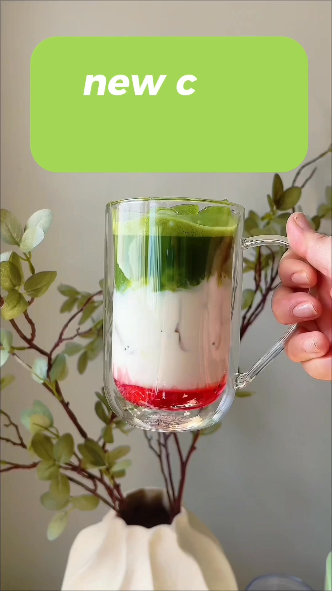 DAVIDsTEA Facebook ad: Café-worthy matcha