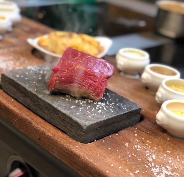 Brasserie/Restaurant de l'Union Facebook ad: Embarquez pour un Voyage Gourmand à Morges Découvrez…