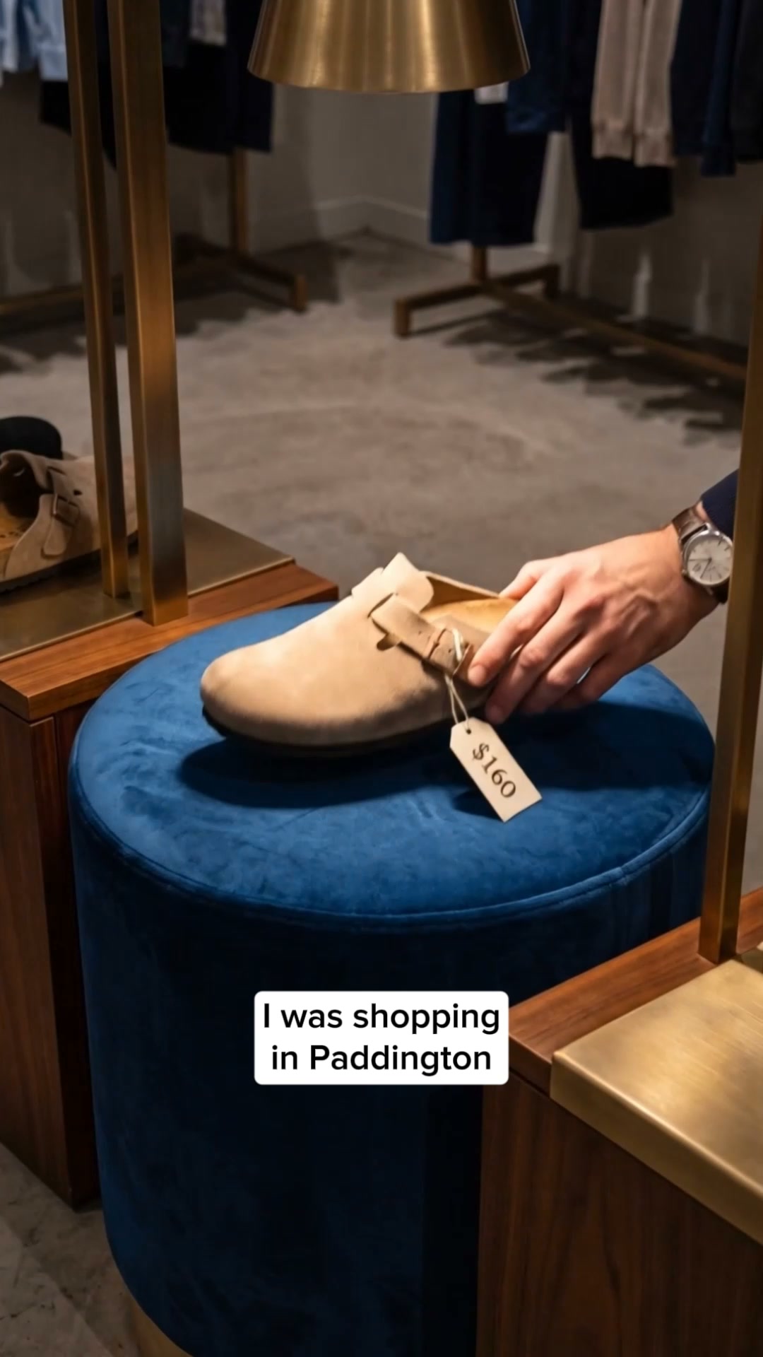 Qomfort Co. Facebook ad: SAVE 50% ON OUR CLOGS
