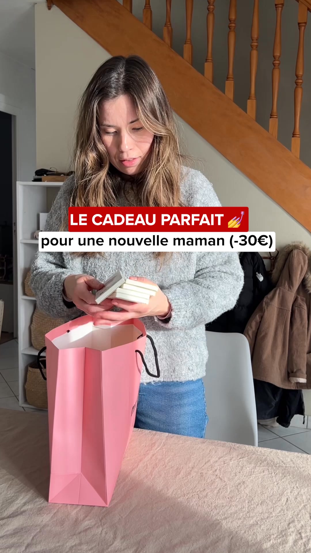 Céline Facebook ad: Ma manucure en 10 min