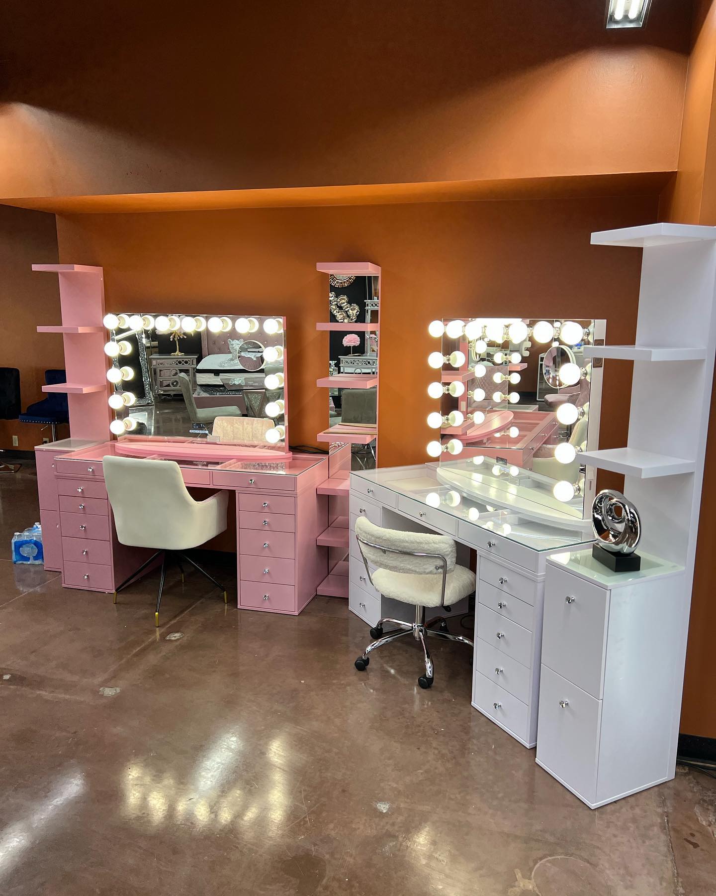 Dana Homestore Fort Worth Tx Facebook ad: Aᴛᴛᴇɴᴛɪᴏɴ Aᴛᴛᴇɴᴛɪᴏɴ