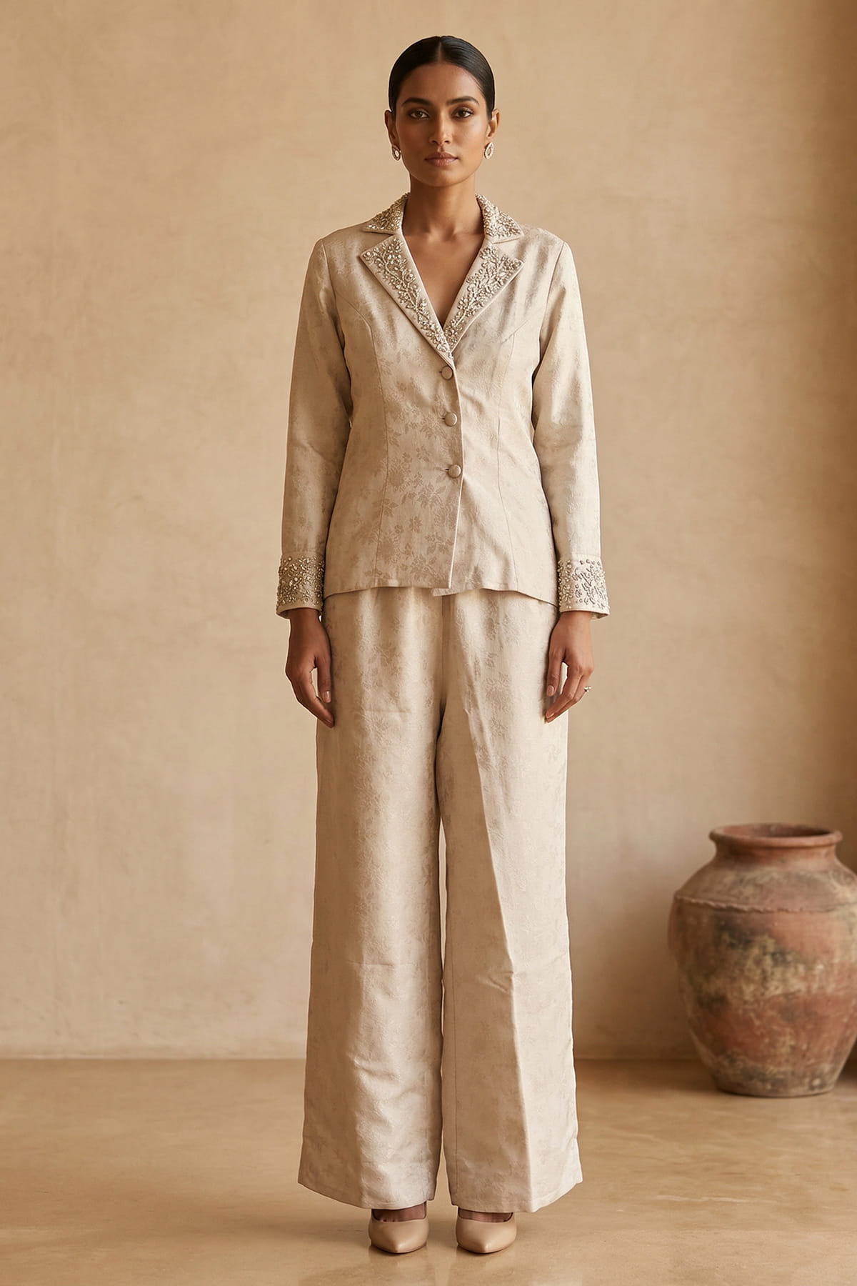 Samyakk Facebook ad: Buy Traditional Salwars - 500 INR off
