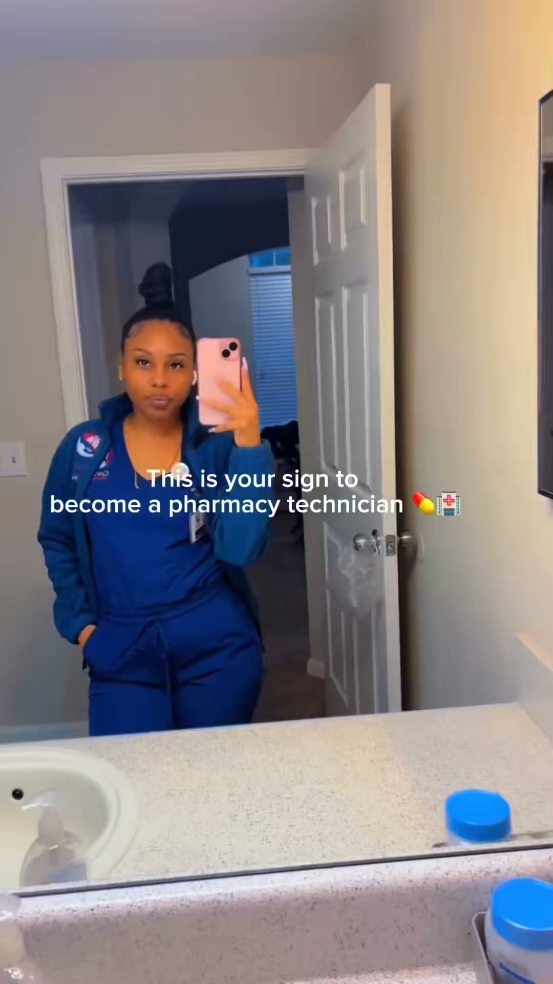 Stepful Facebook ad: Become a Pharmacy Tech