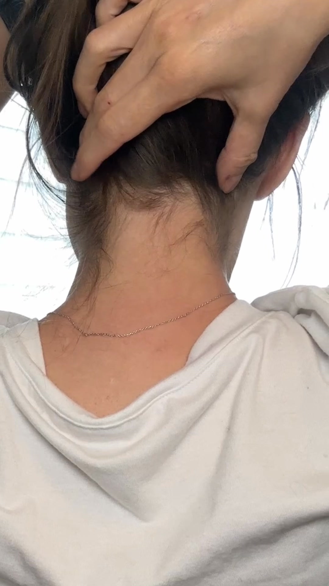 CALLIXE Facebook ad: 15 minute neck pain relief
