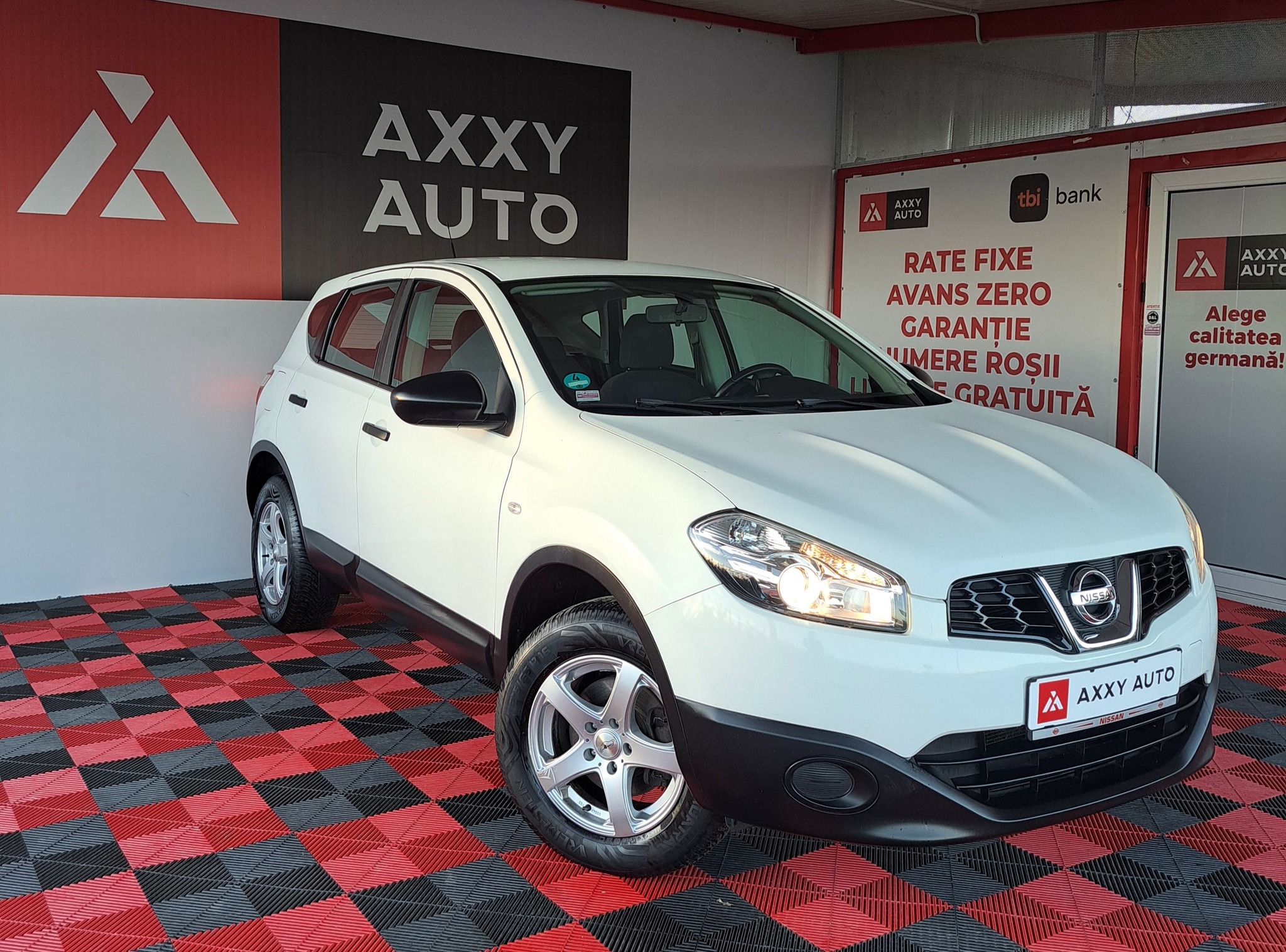 Axxy Auto Arad Facebook ad: NISSAN QASHQAI
