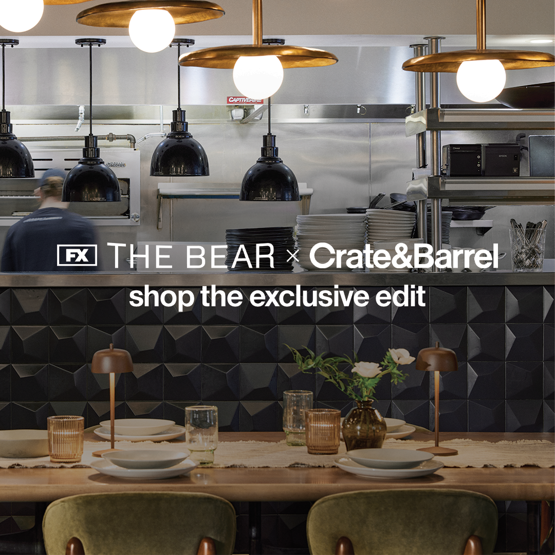 Crate and Barrel Facebook ad