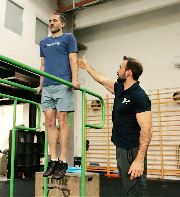 Szarka Ákos Workout Facebook ad: Kezdő csoportos edzést indítunk a Savoya Parkban!
