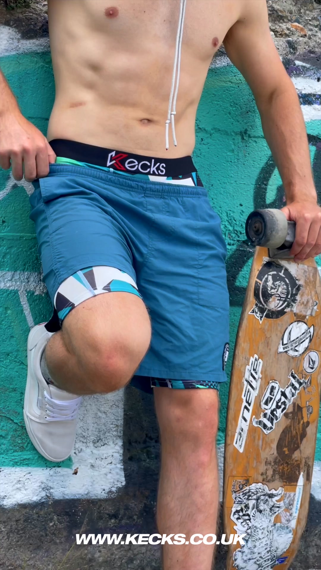 Kecks Facebook ad: WELCOME20 for 20% OFF Your Order