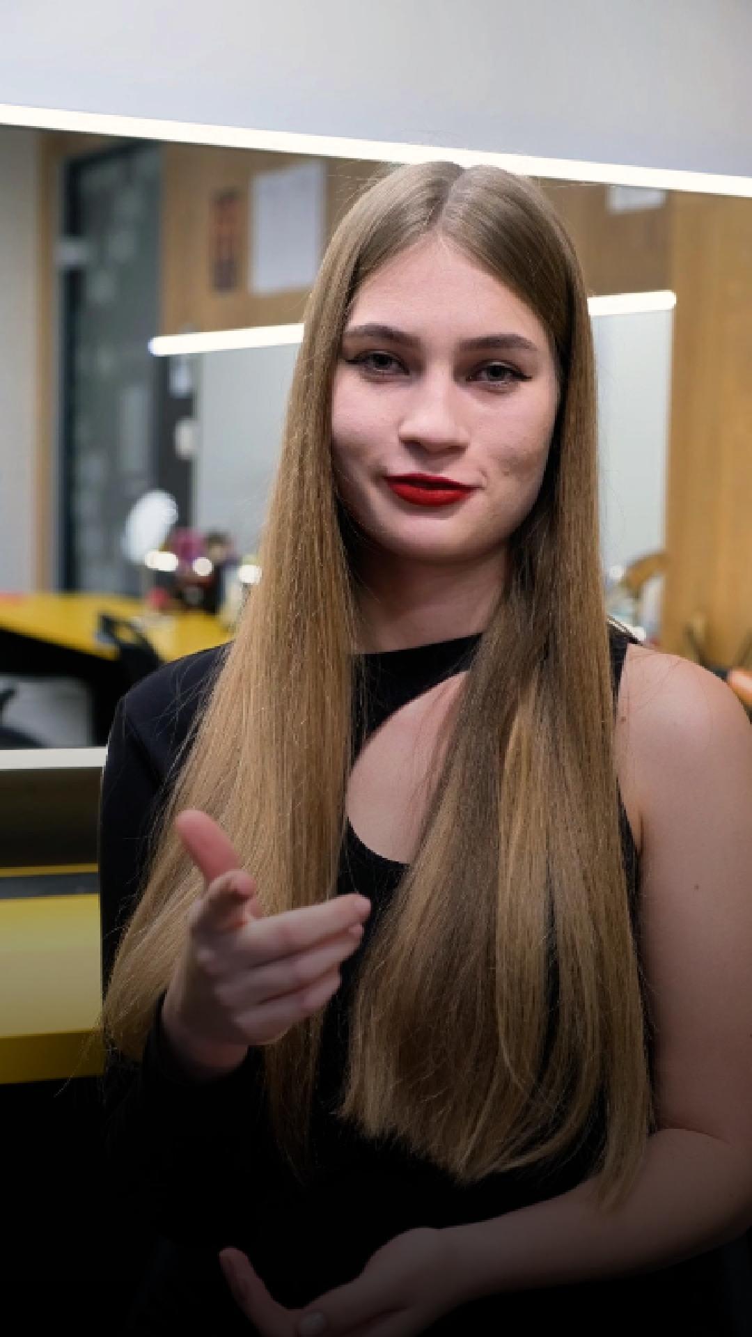 Queen Bee Katowice Facebook ad: Your first real job could start this week!