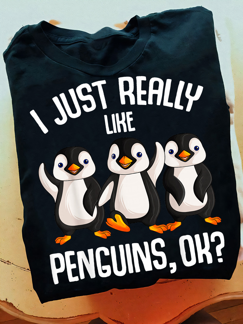 Penguin Cool Tees Facebook ad: Only available for a limited time!