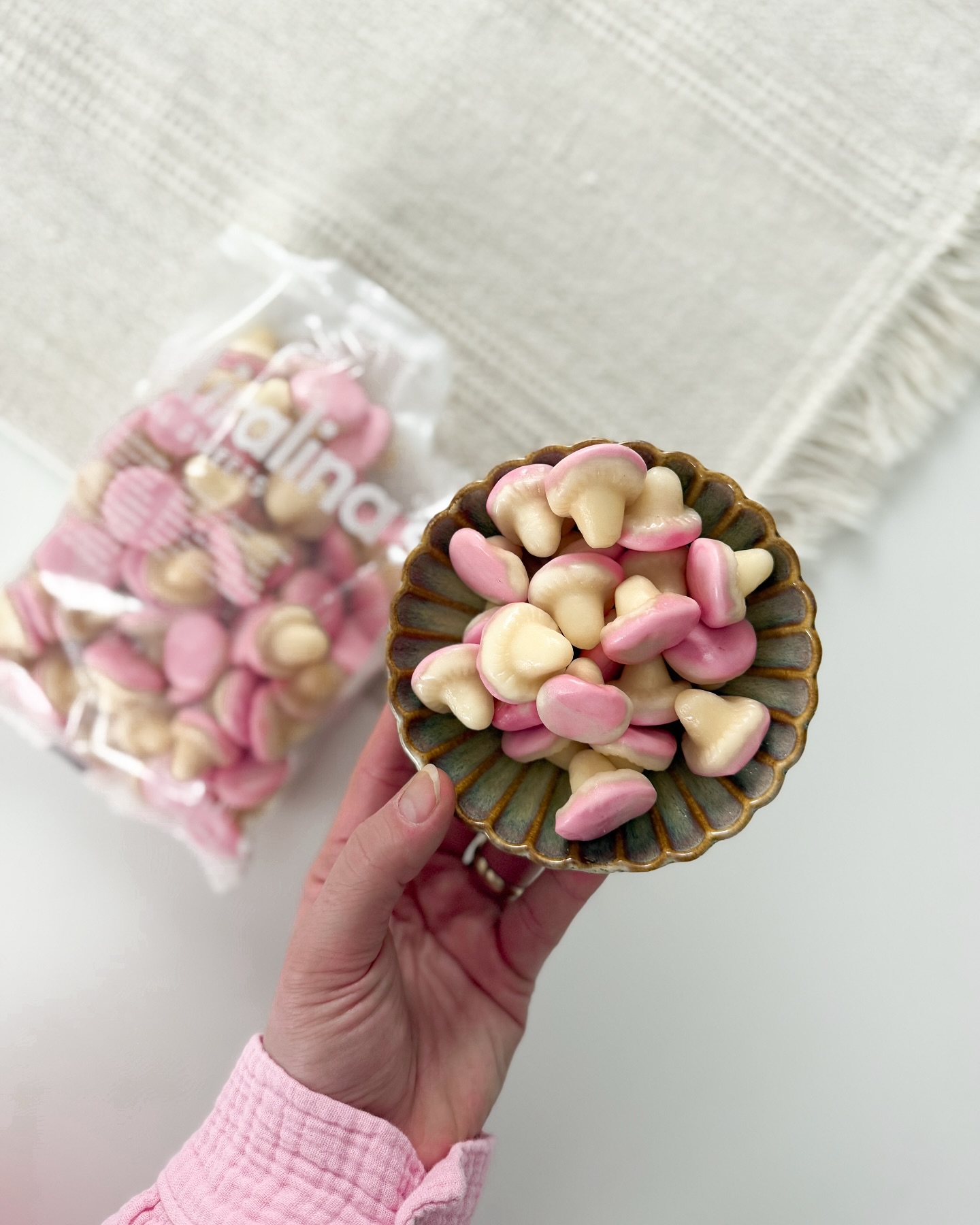 Miralina's Halal Sweets Facebook ad