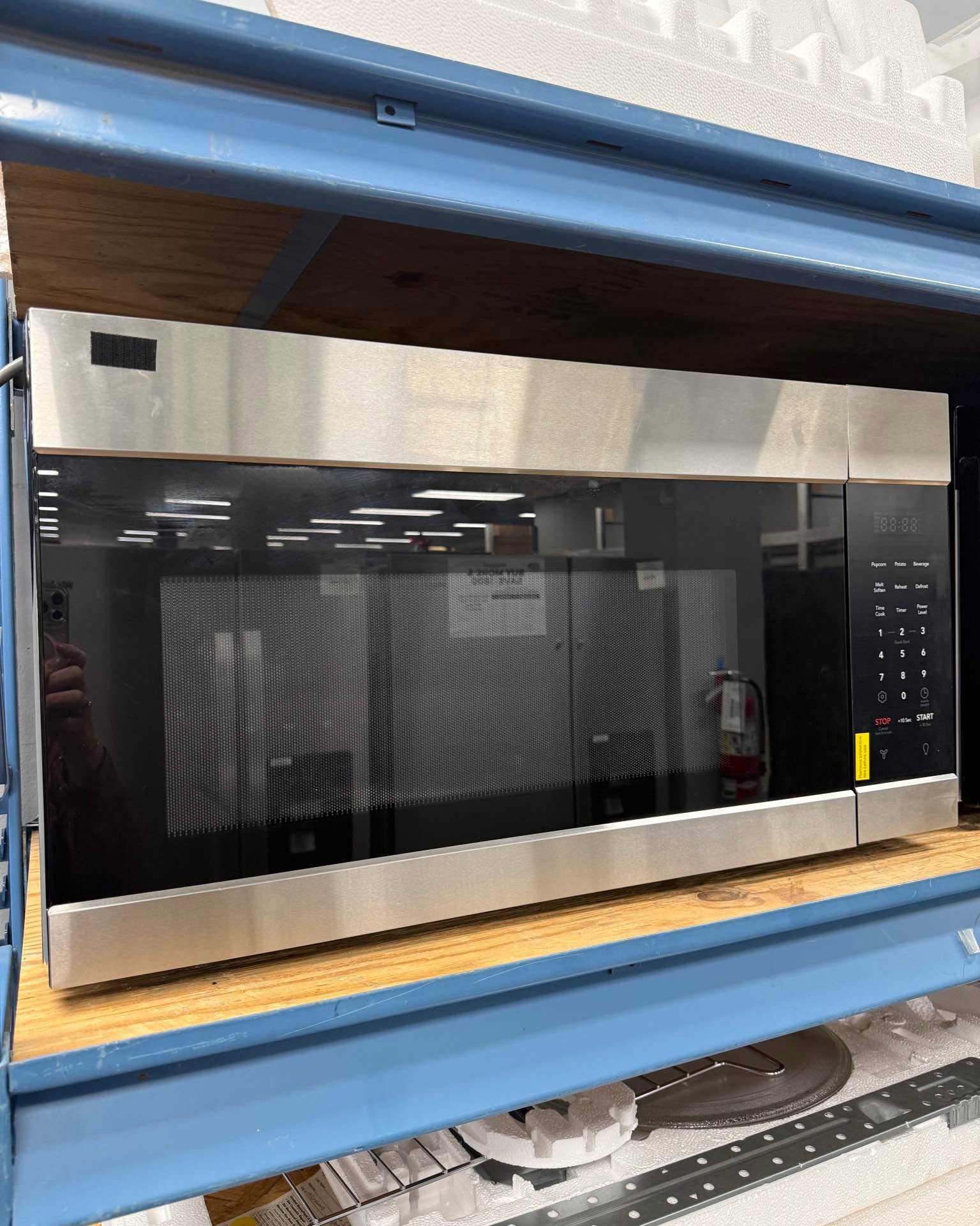 Heidi Conner Facebook ad: Brand new never used OTR Frigidaire microwave! New…