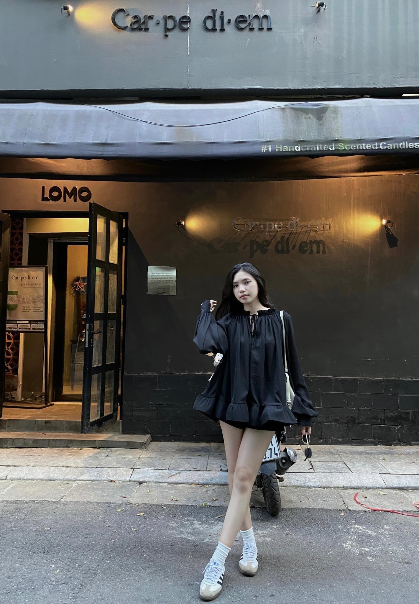 Mạng Nhện Facebook ad