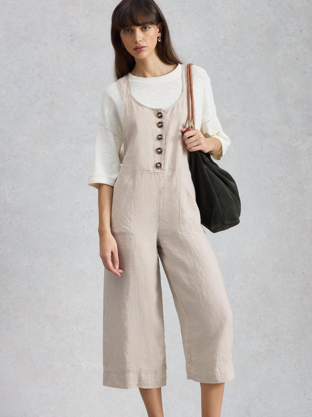 White Stuff Facebook ad: Nos plus belles robes, sélectionnées pour toutes vos…