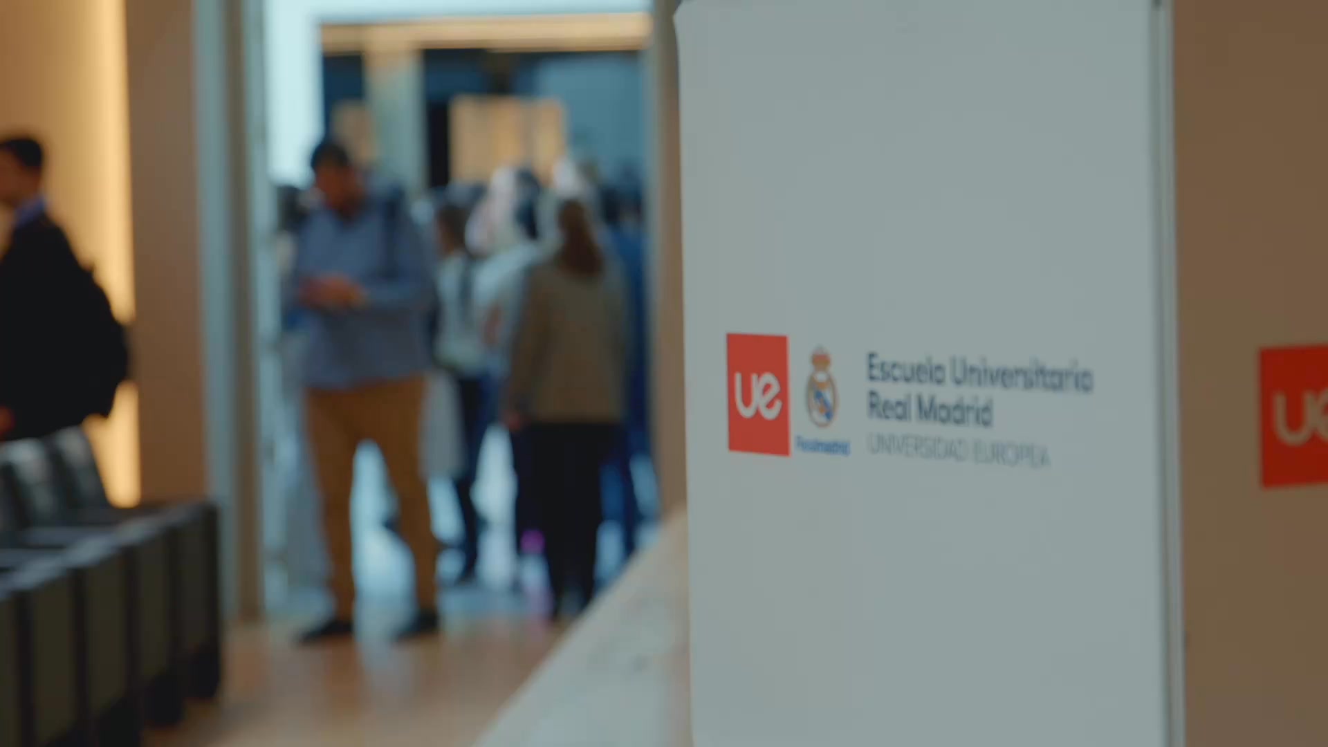 Escuela Universitaria Real Madrid Universidad Europea Facebook ad: MBA in Sports Management
