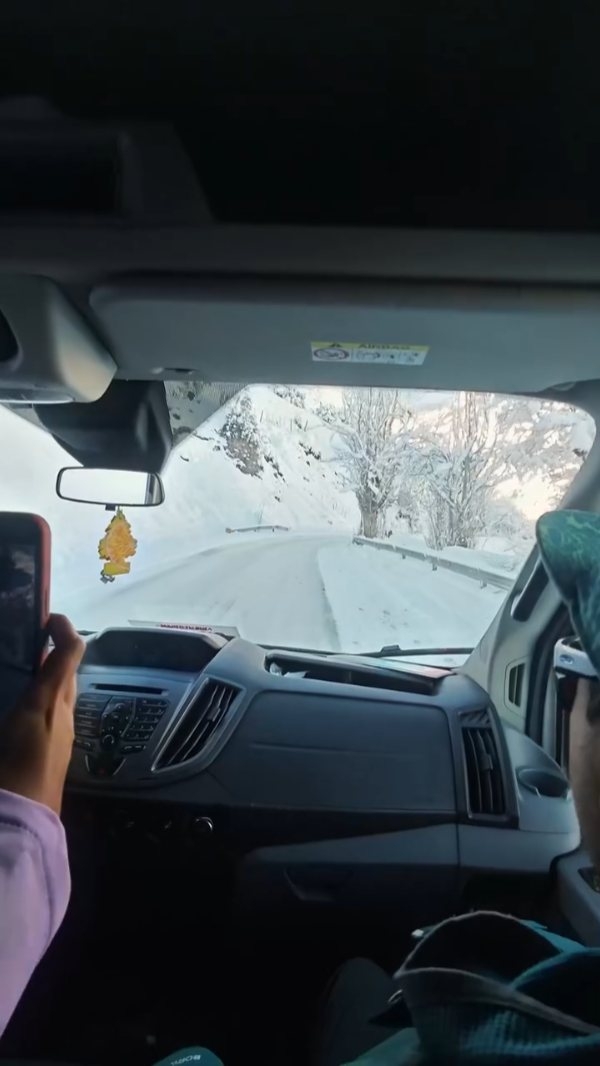 Full Tour - Turismo no Chile Facebook ad: DESCUBRA A MAGIA DA NEVE E DAS PAISAGENS…