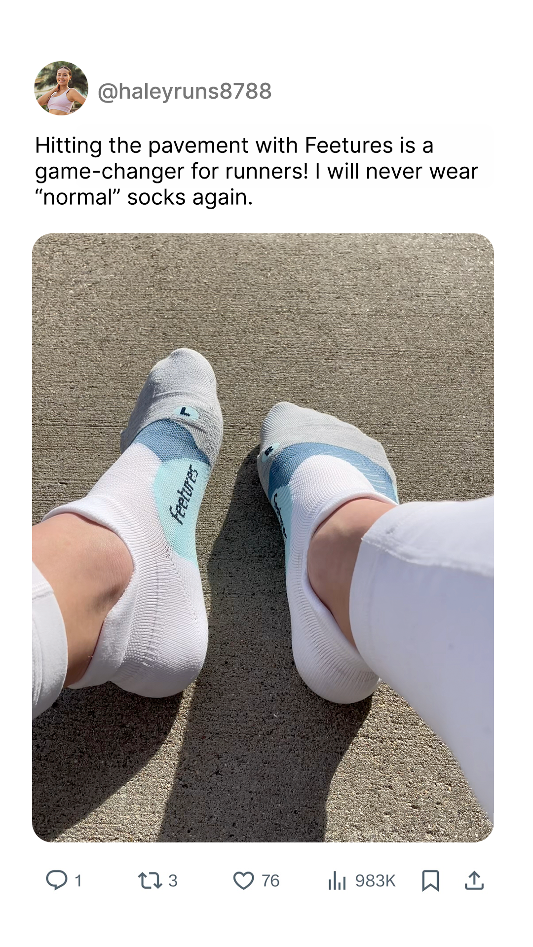 Feetures Facebook ad
