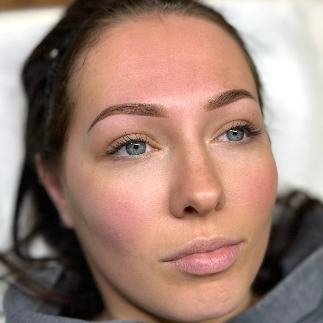 Kirsten Bracewell Permanent Make Up Facebook ad