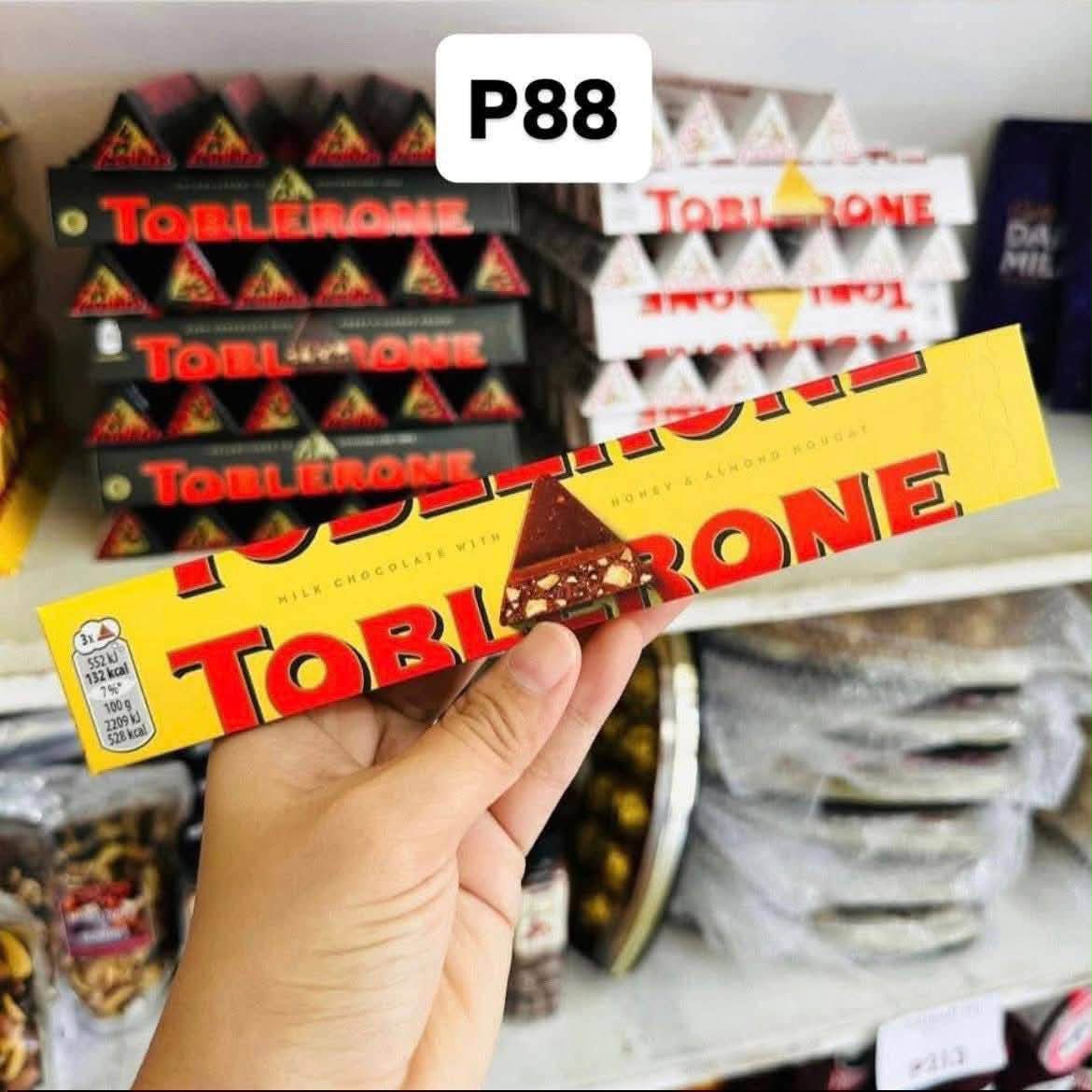 Chokolet Cravings Facebook ad: Chocolate cravings? We’ve got you covered.