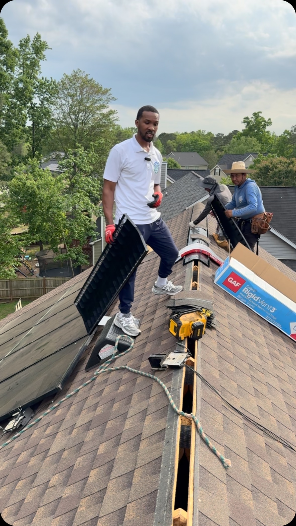 Stellar Roofing & Solar Facebook ad