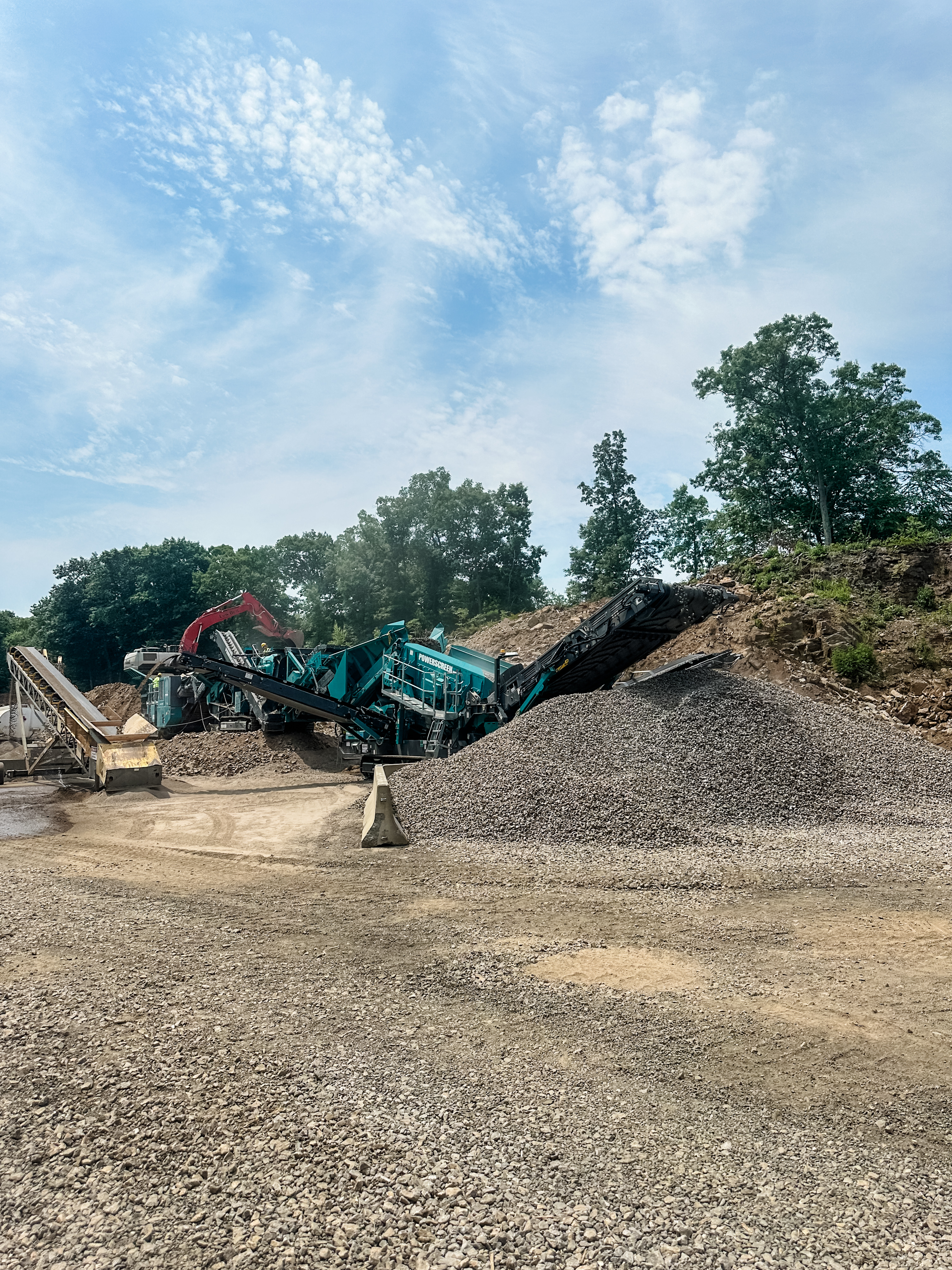 DeFeo Materials Inc. Facebook ad: Our Oxford, CT Quarry supplies contractors and landscape…