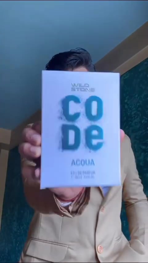 CODE Facebook ad: Freshness Unleashed with Acqua