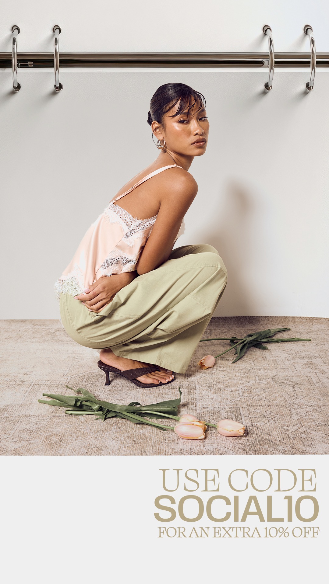 boohoo.com Facebook ad