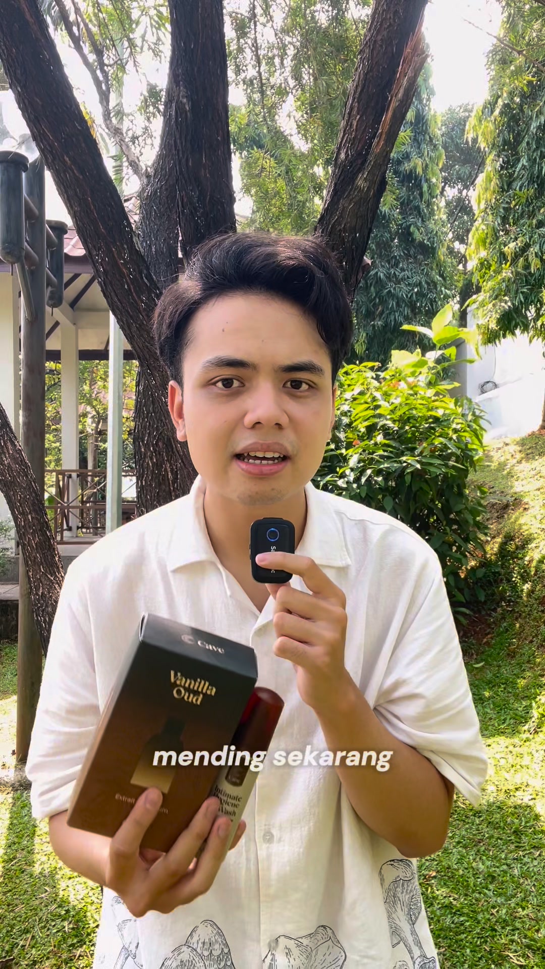 CAVE Facebook ad: Cave sekarang makin dekat sama lo, bro