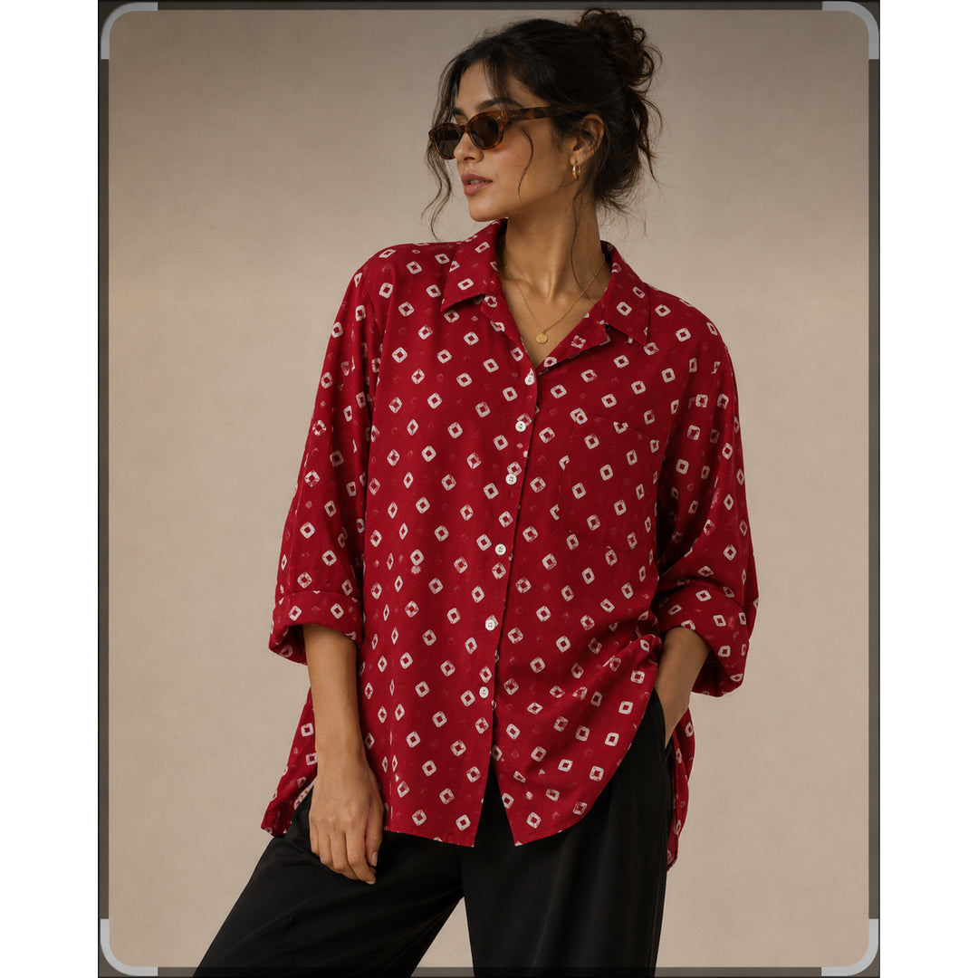 laddyluxe Facebook ad: Upgrade your everyday style with LADDYLUXE.