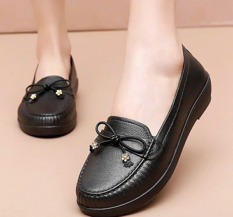 HS Fashion - Thời Trang Trung Niên Cao Cấp Facebook ad