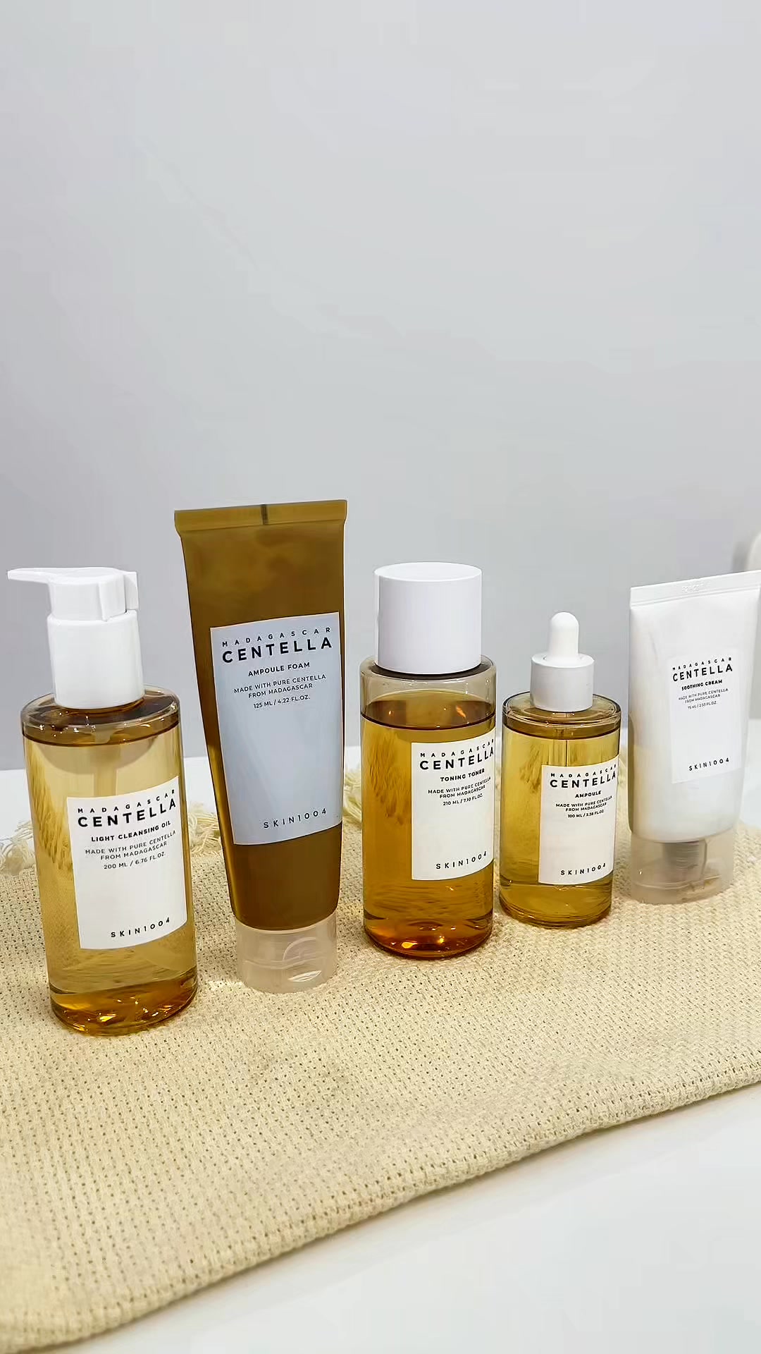 SKIN1004_Indonesia Facebook ad: Klik link di bawah buat belanja daily essentials kamu di…